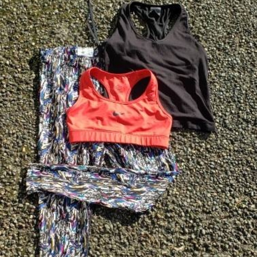 Vintage High Waist Nike Leggings Crop Top and Bra